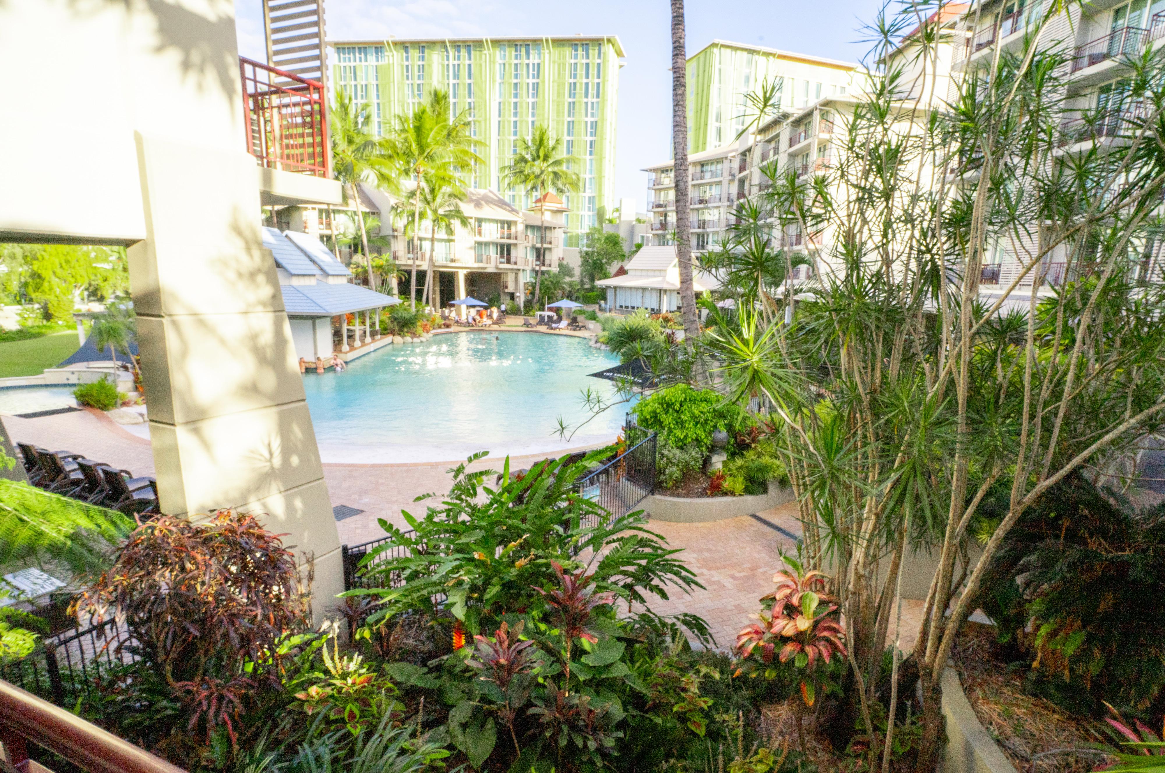Novotel Cairns Oasis Resort Экстерьер фото