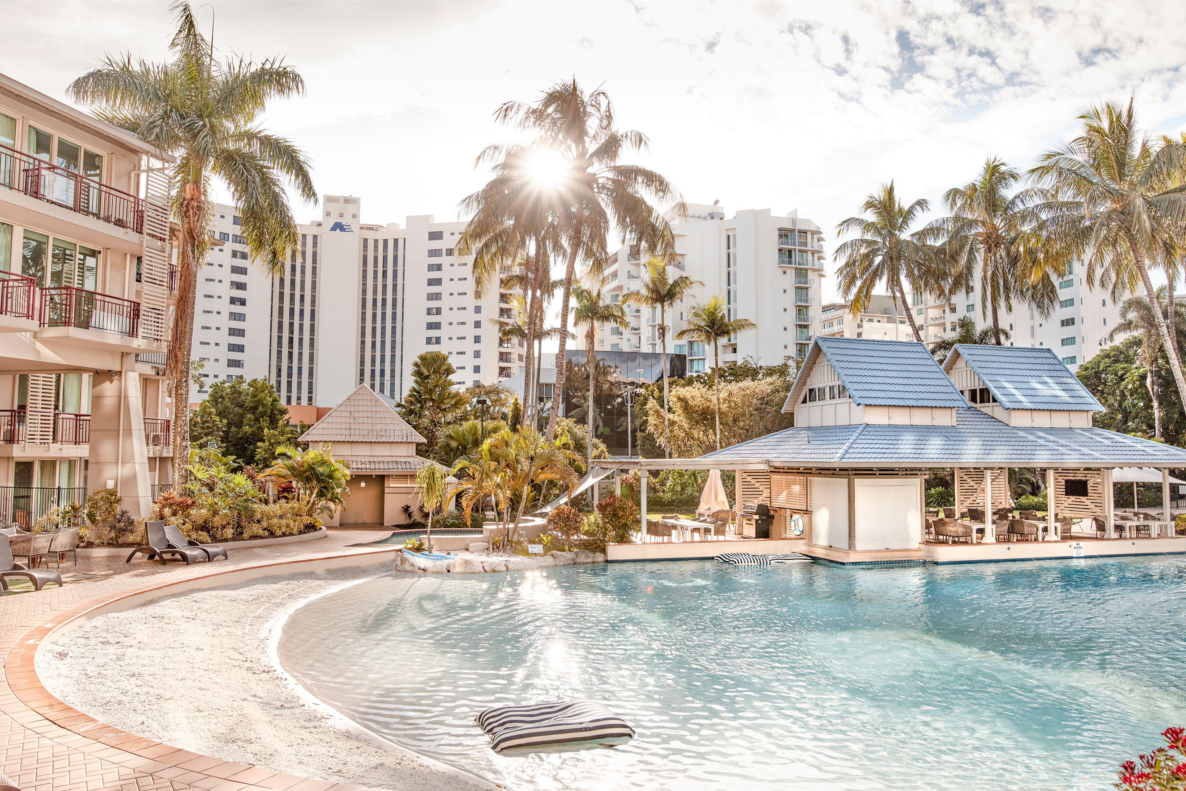 Novotel Cairns Oasis Resort Экстерьер фото