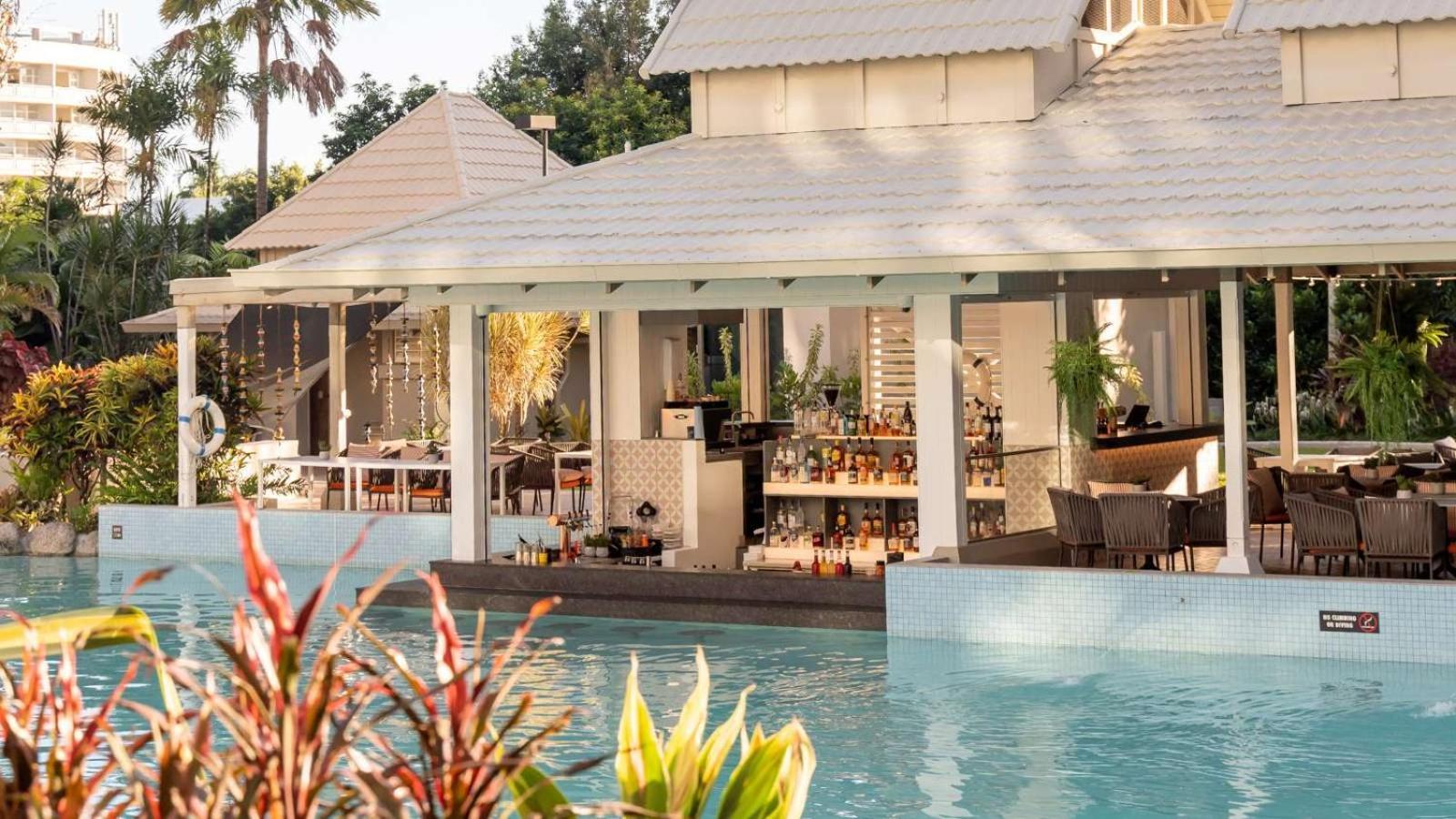 Novotel Cairns Oasis Resort Экстерьер фото