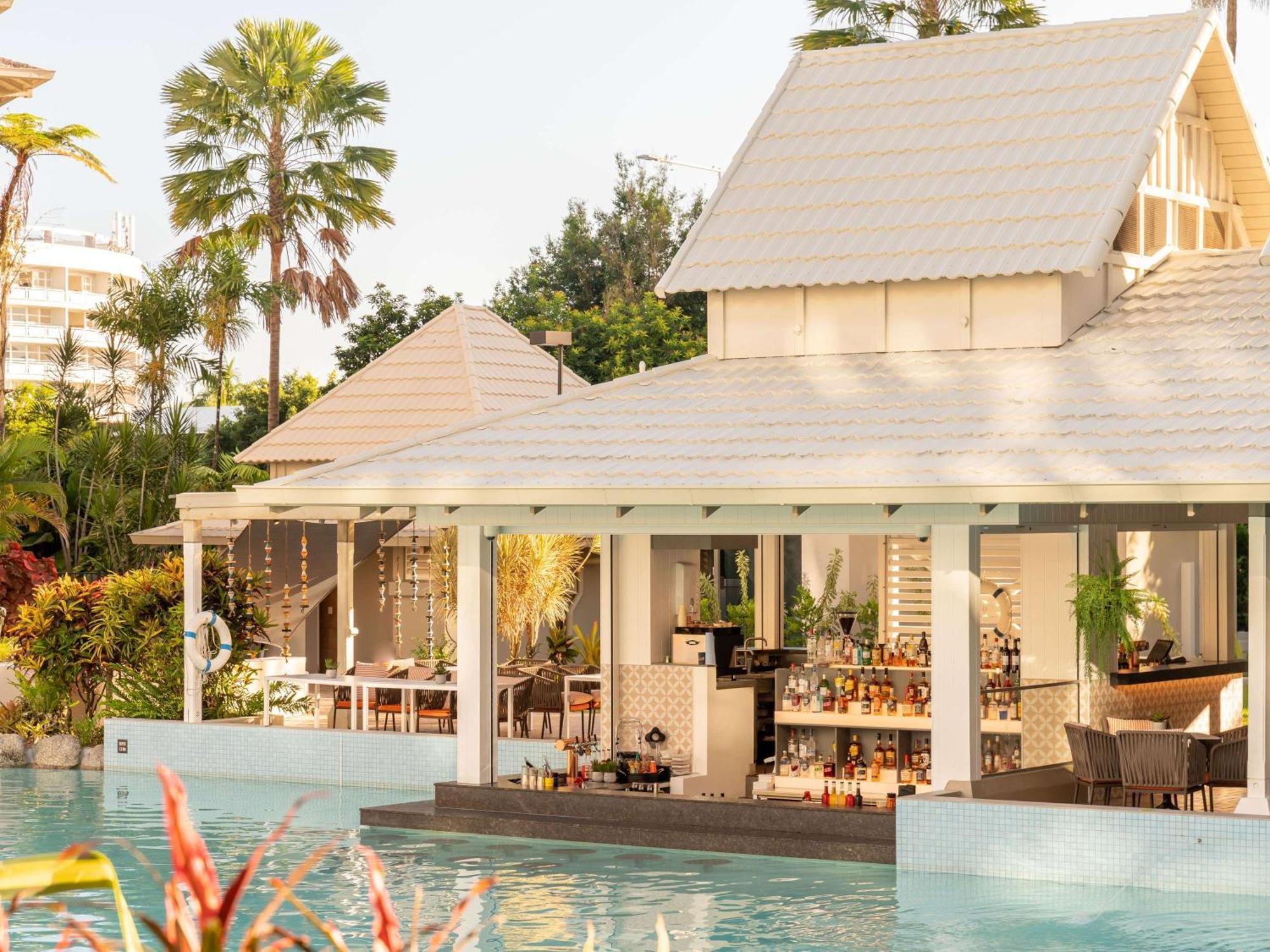 Novotel Cairns Oasis Resort Экстерьер фото